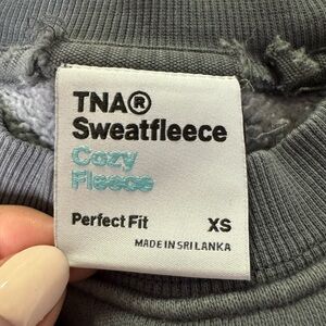 Grey aritzia crewneck